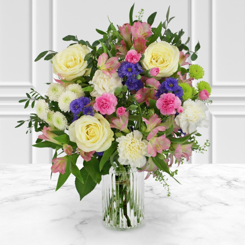 Flowers for £30 - £40 | Post-a-Rose |